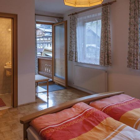 Haus Schoenegger Dorfgastein Room photo