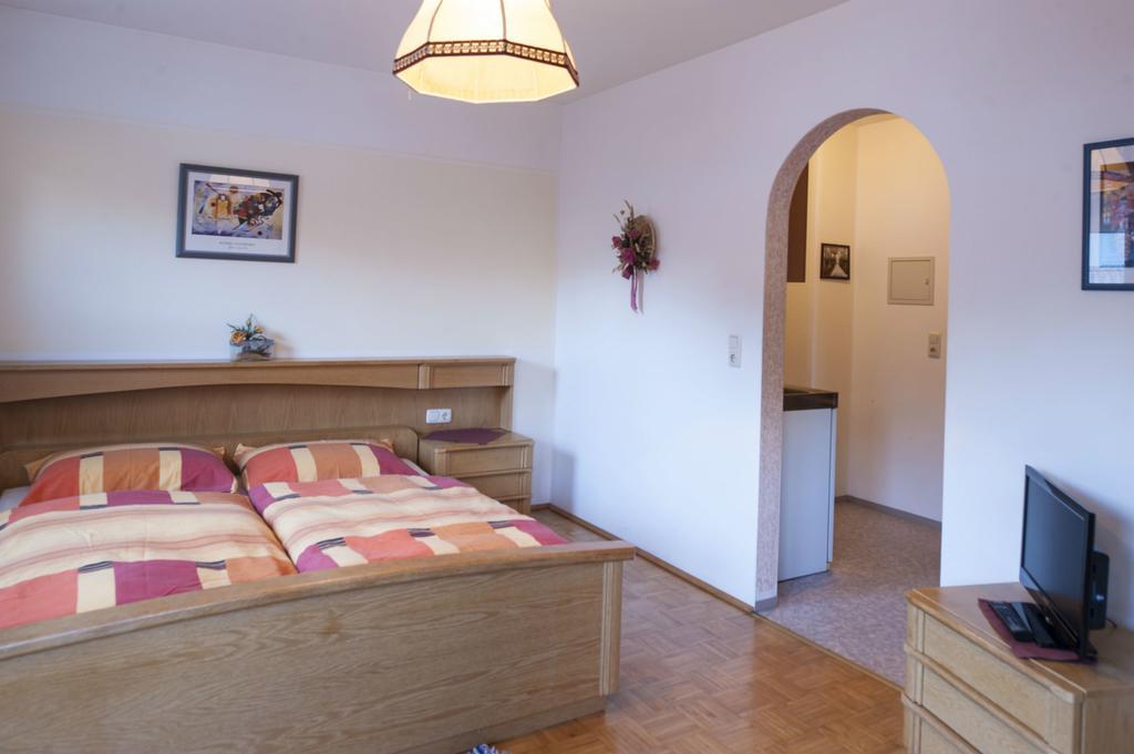 Haus Schoenegger Dorfgastein Room photo